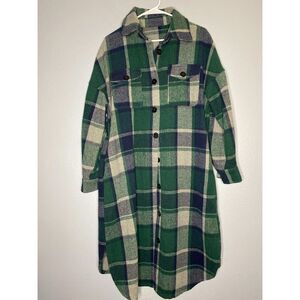 Fall Plaid Oversized Long Collared Full Button Front Shirt Jacket Size Medium